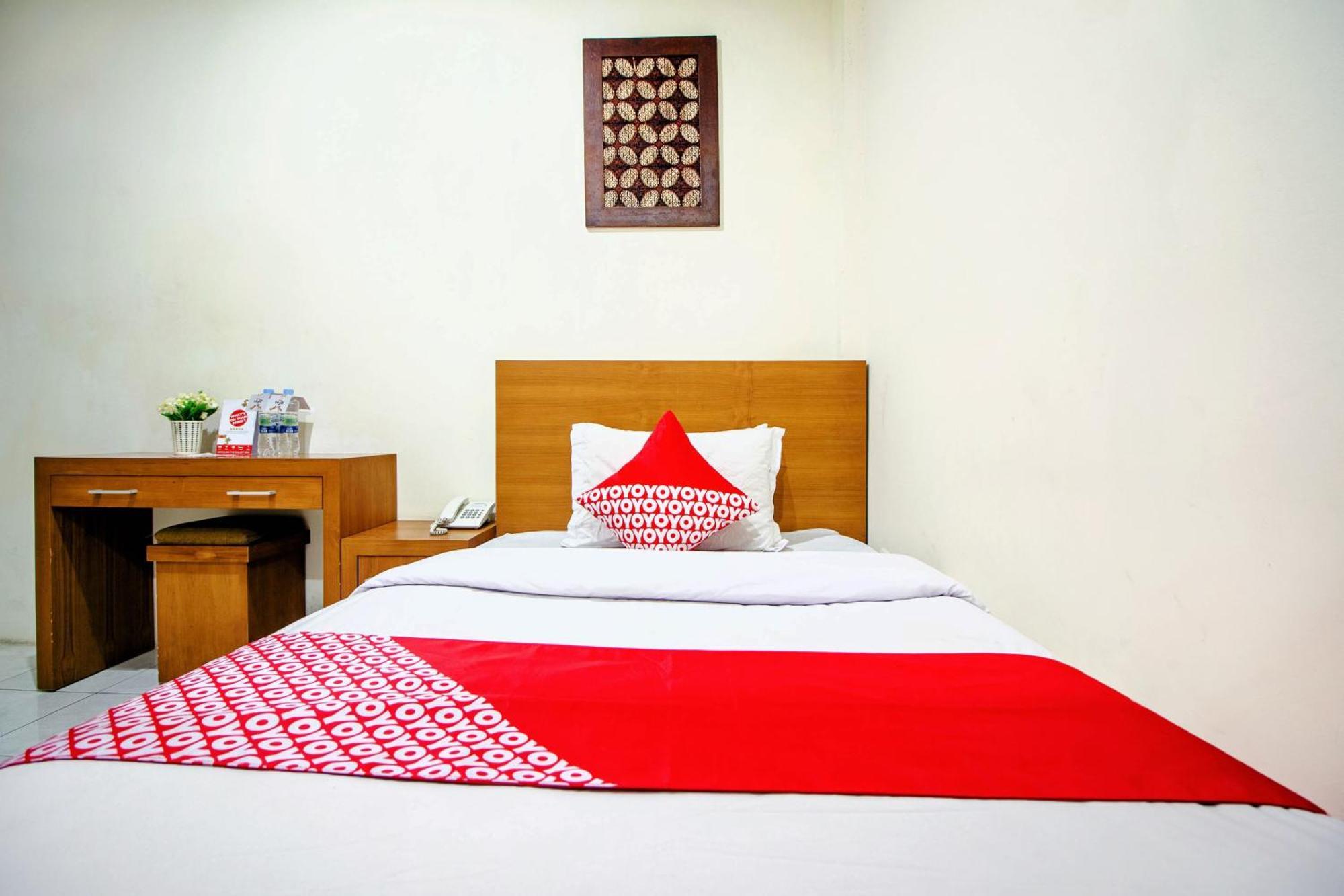 Hotel Super Oyo 250 De'Gadri Ndalem Jarakan Exterior foto